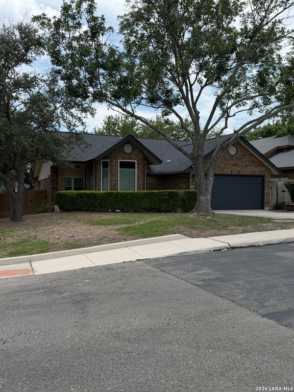 10302 Rustic Village, San Antonio, TX 78245
