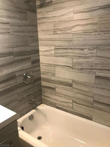 24 Montrose St, Newark City, NJ 07106