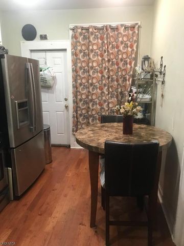 24 Montrose St, Newark City, NJ 07106