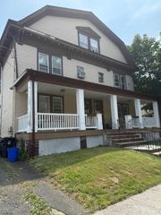 24 Montrose St, Newark City, NJ 07106