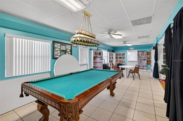 9238 140TH LANE, Seminole, FL 33776