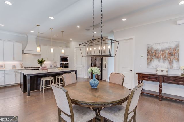 6444 Point Twenty Two, Gainesville, GA 30506