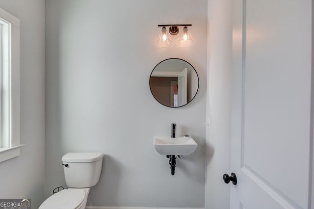 6444 Point Twenty Two, Gainesville, GA 30506