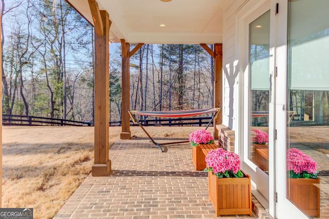 6444 Point Twenty Two, Gainesville, GA 30506