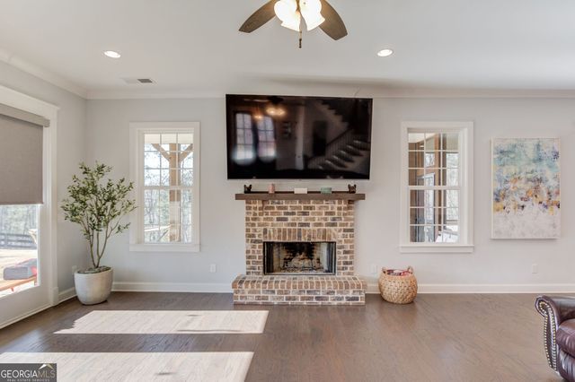 6444 Point Twenty Two, Gainesville, GA 30506