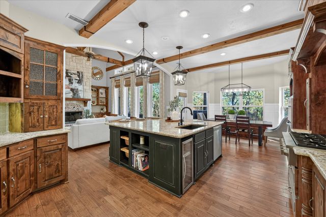9651 Yellow Rose Lane, Pilot Point, TX 76258