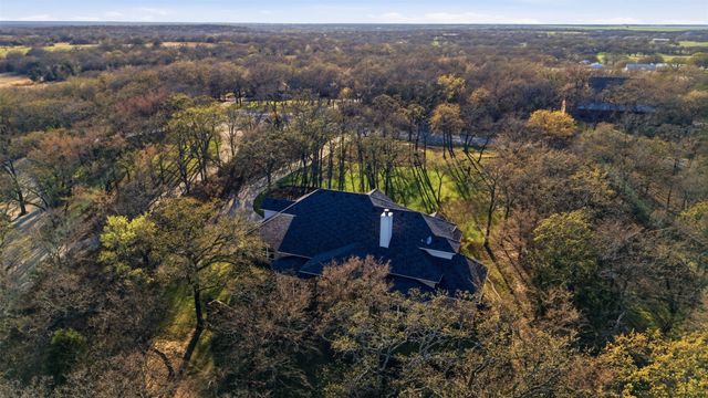 9651 Yellow Rose Lane, Pilot Point, TX 76258