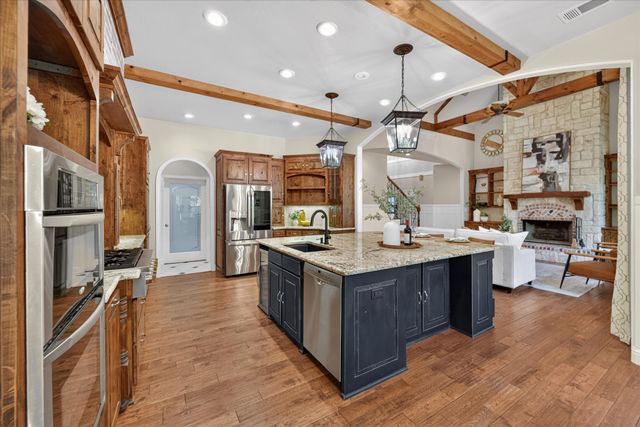 9651 Yellow Rose Lane, Pilot Point, TX 76258