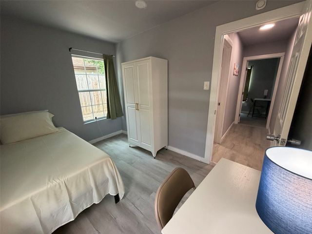 714 SW Dallas Street, Grand Prairie, TX 75051