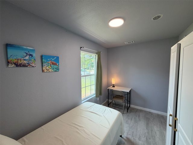 714 SW Dallas Street, Grand Prairie, TX 75051