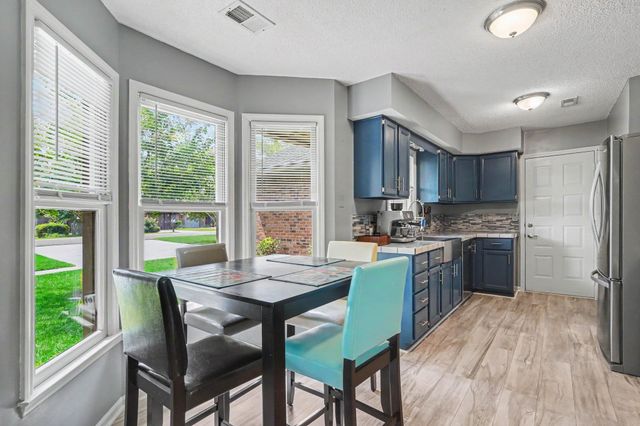 119 Birchwood Ln., Conway, SC 29526