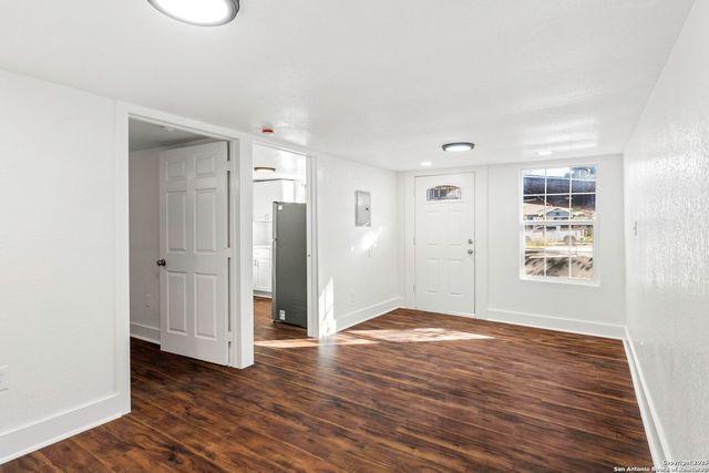 147 E Baylor, San Antonio, TX 78204