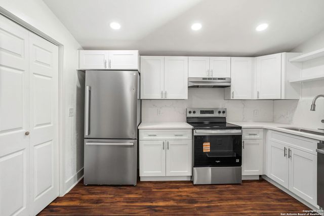 147 E Baylor, San Antonio, TX 78204