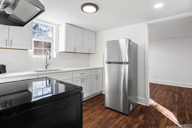 147 E Baylor, San Antonio, TX 78204