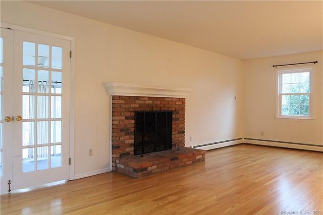 16 Dawn Lane, Ridgefield, CT 06877