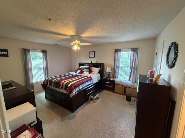 3696 Cotswold Avenue 3c, Greensboro, NC 27410