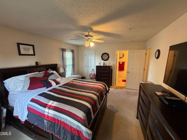 3696 Cotswold Avenue 3c, Greensboro, NC 27410