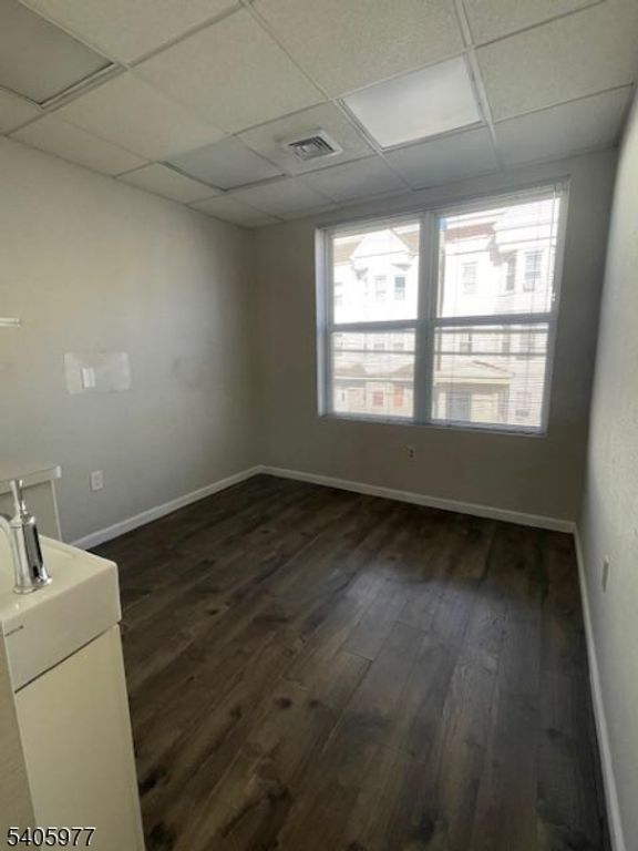 332 Lafayette St, Newark City, NJ 07105 — photo 2