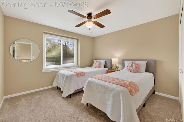 6153 Rosewood Parkway, White Lake Charter Township, MI 48383