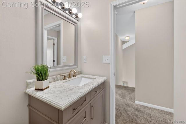 6153 Rosewood Parkway, White Lake Charter Township, MI 48383