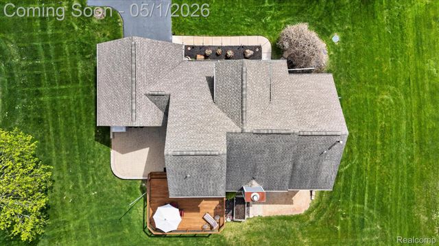 6153 Rosewood Parkway, White Lake Charter Township, MI 48383