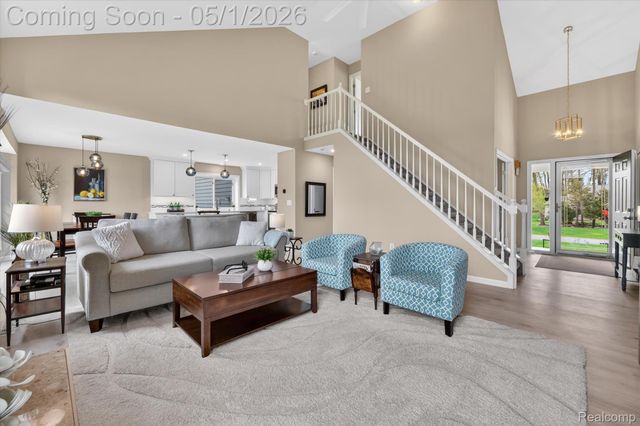 6153 Rosewood Parkway, White Lake Charter Township, MI 48383