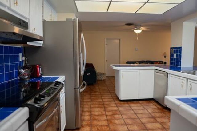 5541 SW 7th Street, Plantation, FL 33317