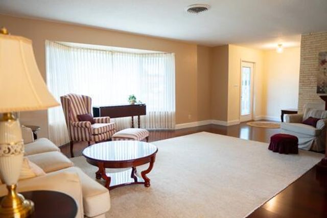 5541 SW 7th Street, Plantation, FL 33317
