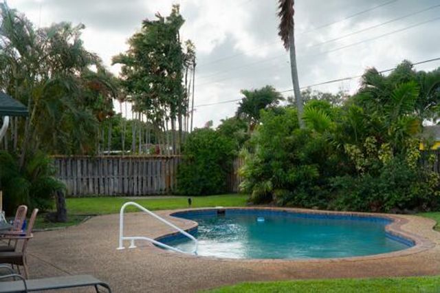 5541 SW 7th Street, Plantation, FL 33317
