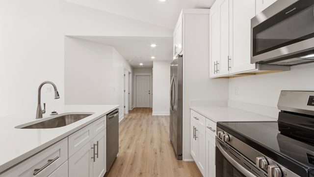 374 S 20th Street, Defuniak Springs, FL 32435