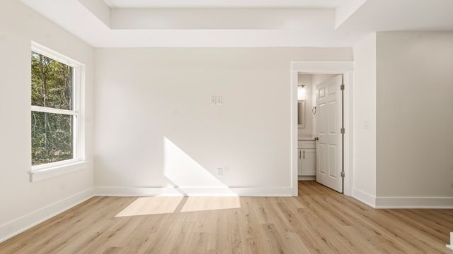 374 S 20th Street, Defuniak Springs, FL 32435