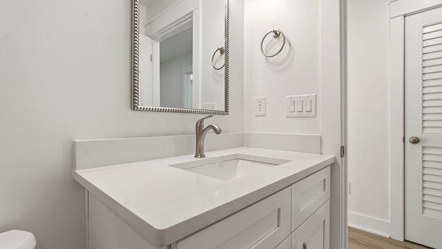 374 S 20th Street, Defuniak Springs, FL 32435