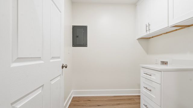 374 S 20th Street, Defuniak Springs, FL 32435