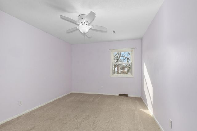 1936 Lockmere Drive Se, City Of Kentwood, MI 49508