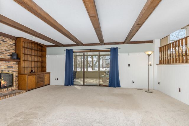 1936 Lockmere Drive Se, City Of Kentwood, MI 49508