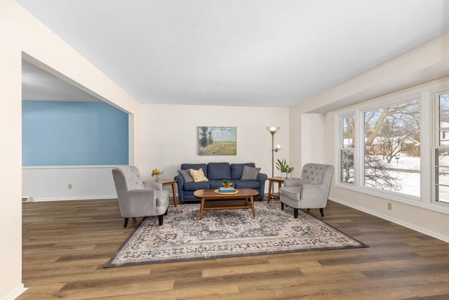 1936 Lockmere Drive Se, City Of Kentwood, MI 49508