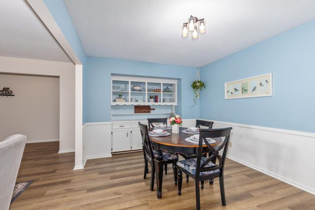 1936 Lockmere Drive Se, City Of Kentwood, MI 49508