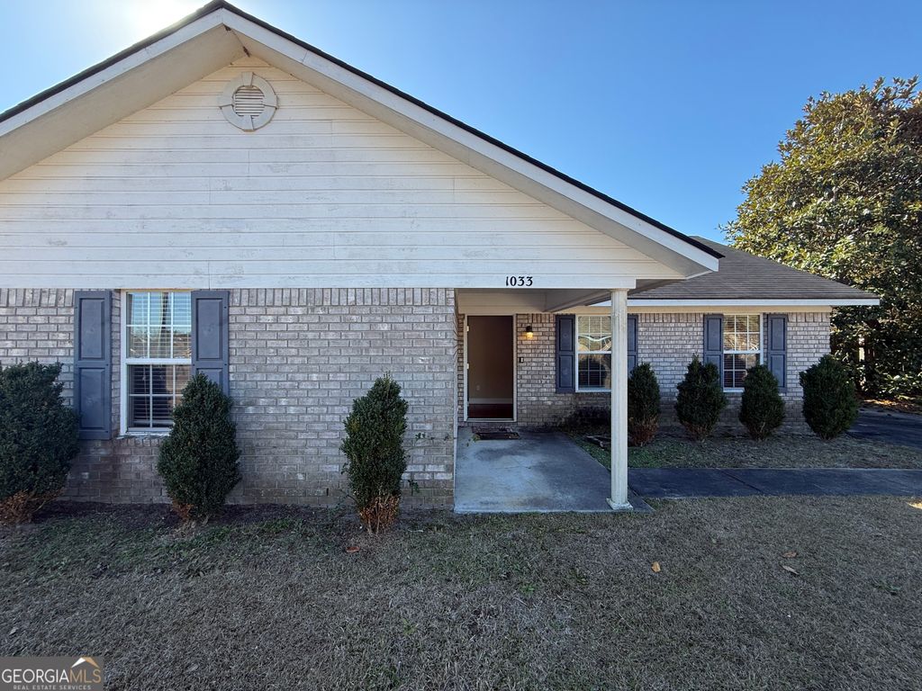 1033 Barley Drive, Hinesville, GA 31313