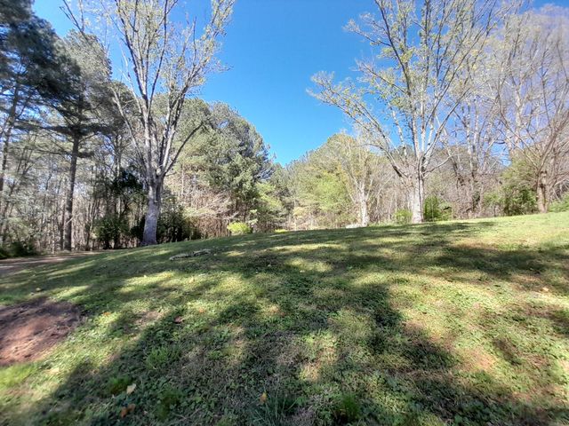 364 Cherokee Trail, Copperhill, TN 37317