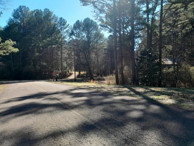 364 Cherokee Trail, Copperhill, TN 37317