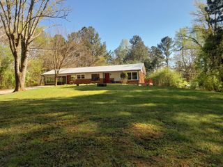 364 Cherokee Trail, Copperhill, TN 37317