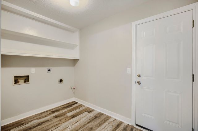 2129 Richbrook Drive, Garland, TX 75044