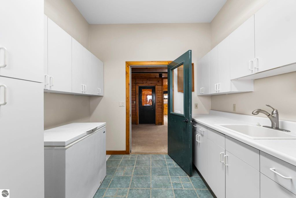 Image 24 of property listing at 130 S Peninsula, East Jordan, MI 49727