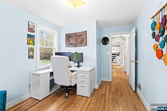 80 Ardmore Avenue, Clifton, NJ 07014