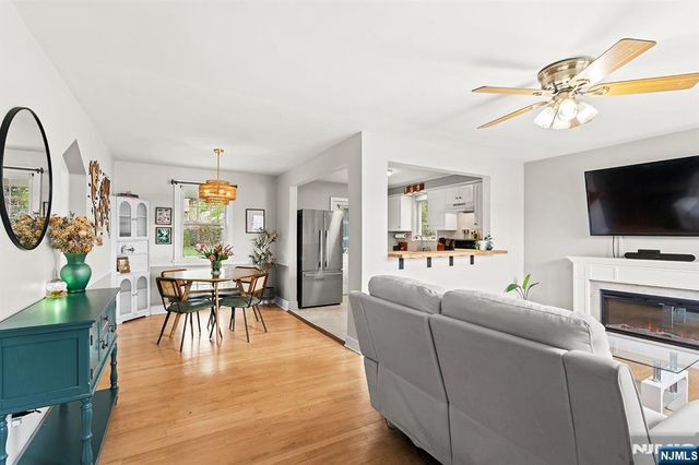 80 Ardmore Avenue, Clifton, NJ 07014