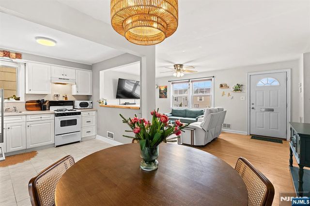 80 Ardmore Avenue, Clifton, NJ 07014