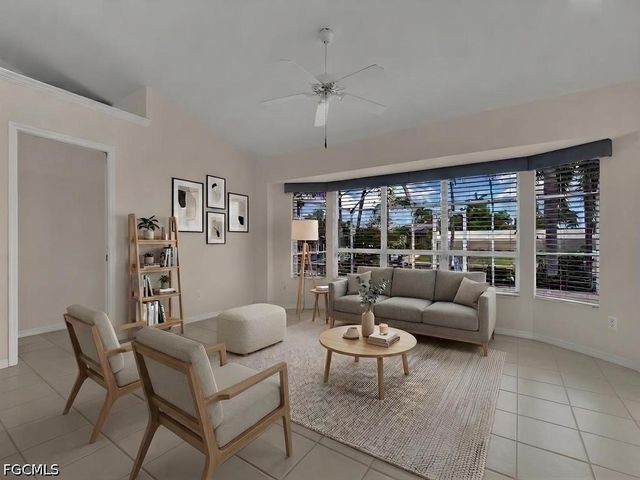 5204 SW 3rd AVE, Cape Coral, FL 33914