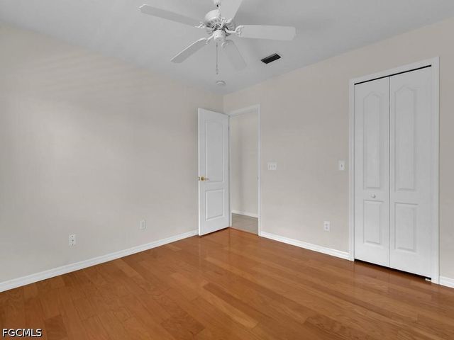 5204 SW 3rd AVE, Cape Coral, FL 33914