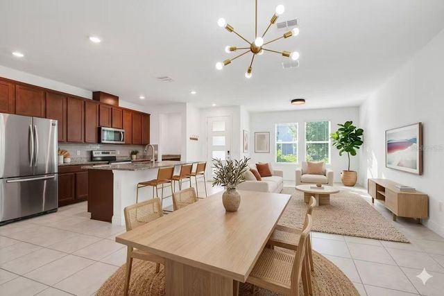 7381 ALPINE BUTTERFLY LANE, Orlando, FL 32819