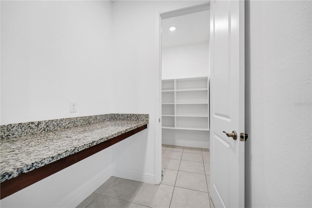 Image 12 of property listing at 7381 ALPINE BUTTERFLY LANE, Orlando, FL 32819